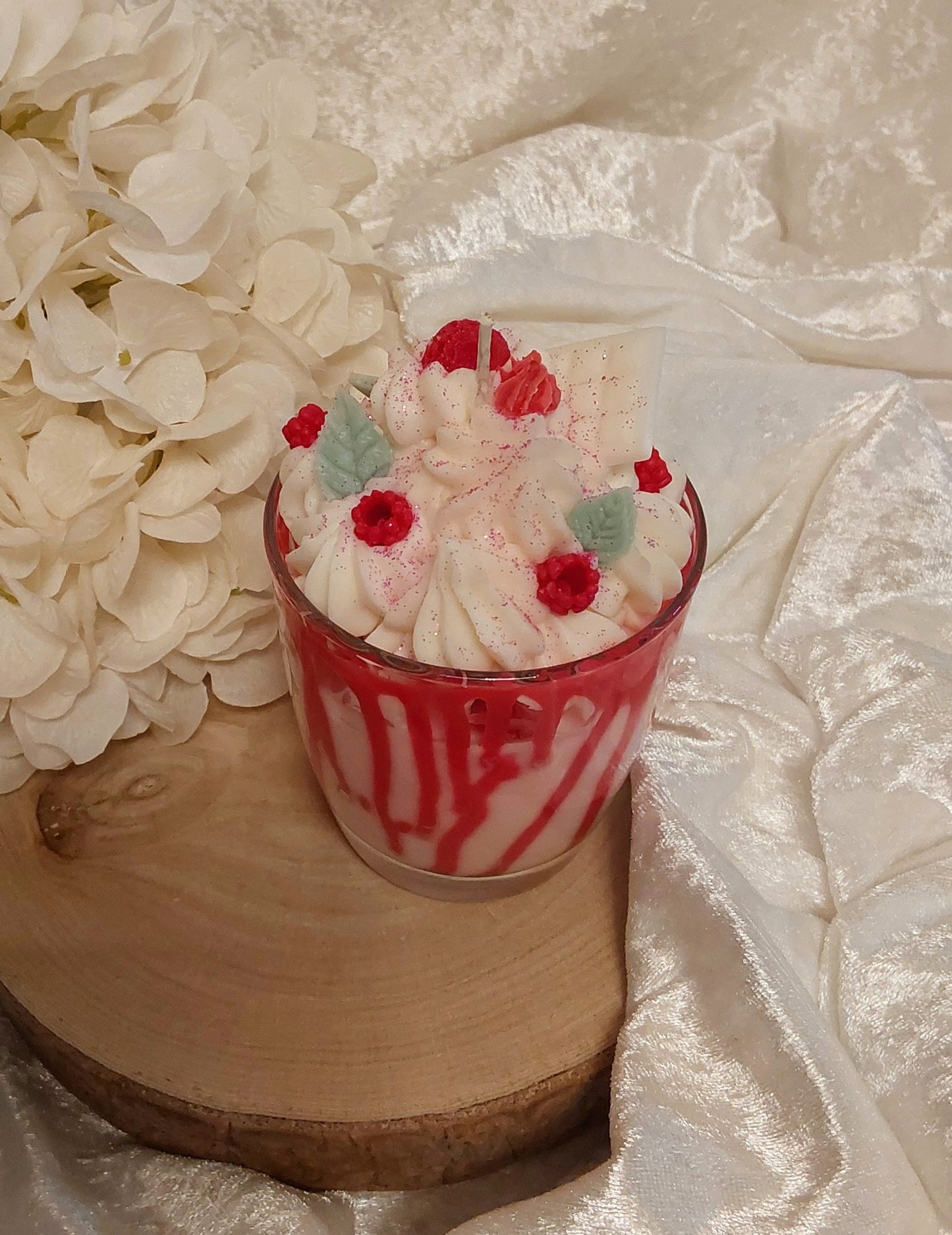 Duftkerze Himbeer Dessert 310g