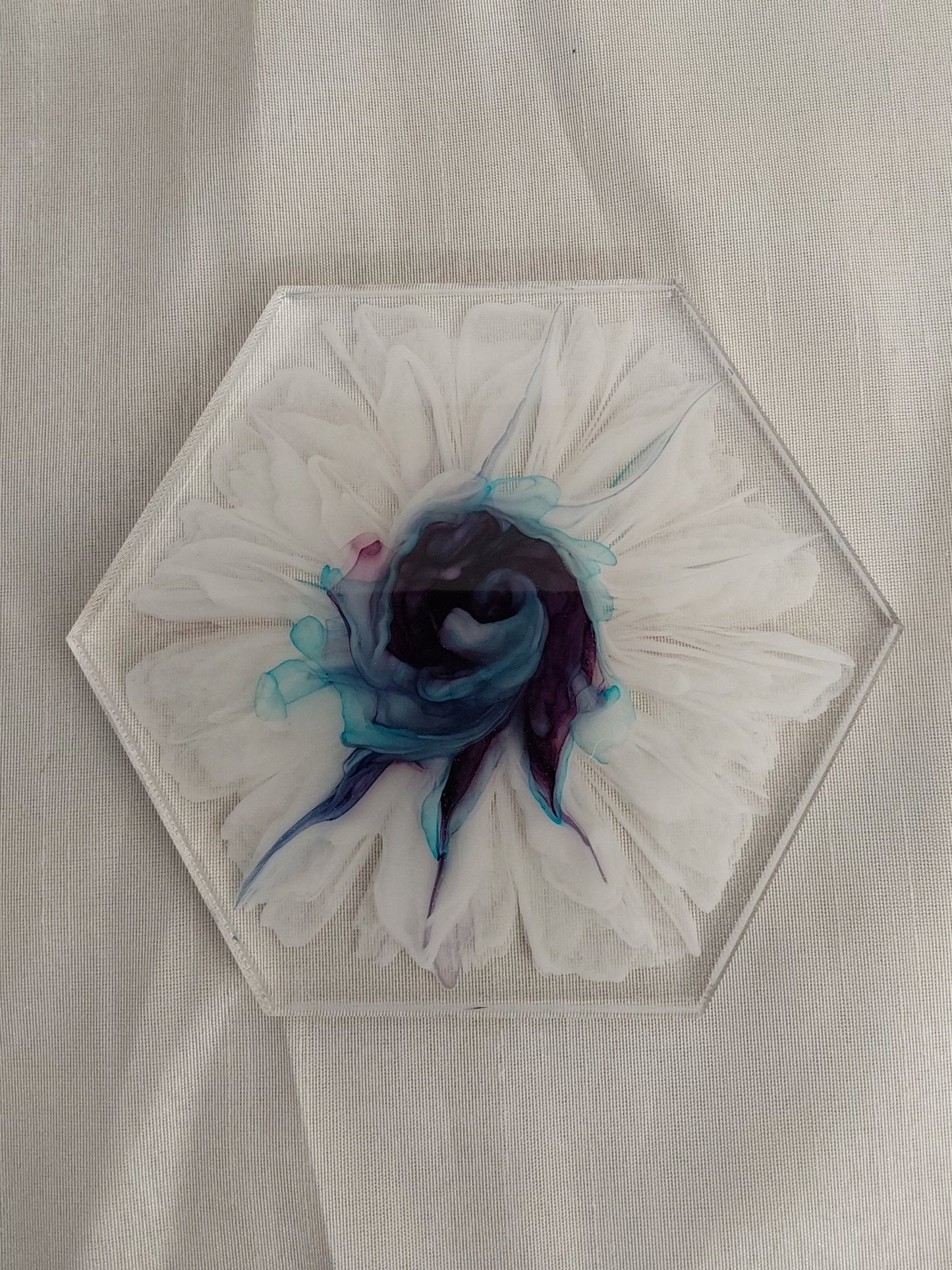 Tablett Hexagon Blüte und Griffe
