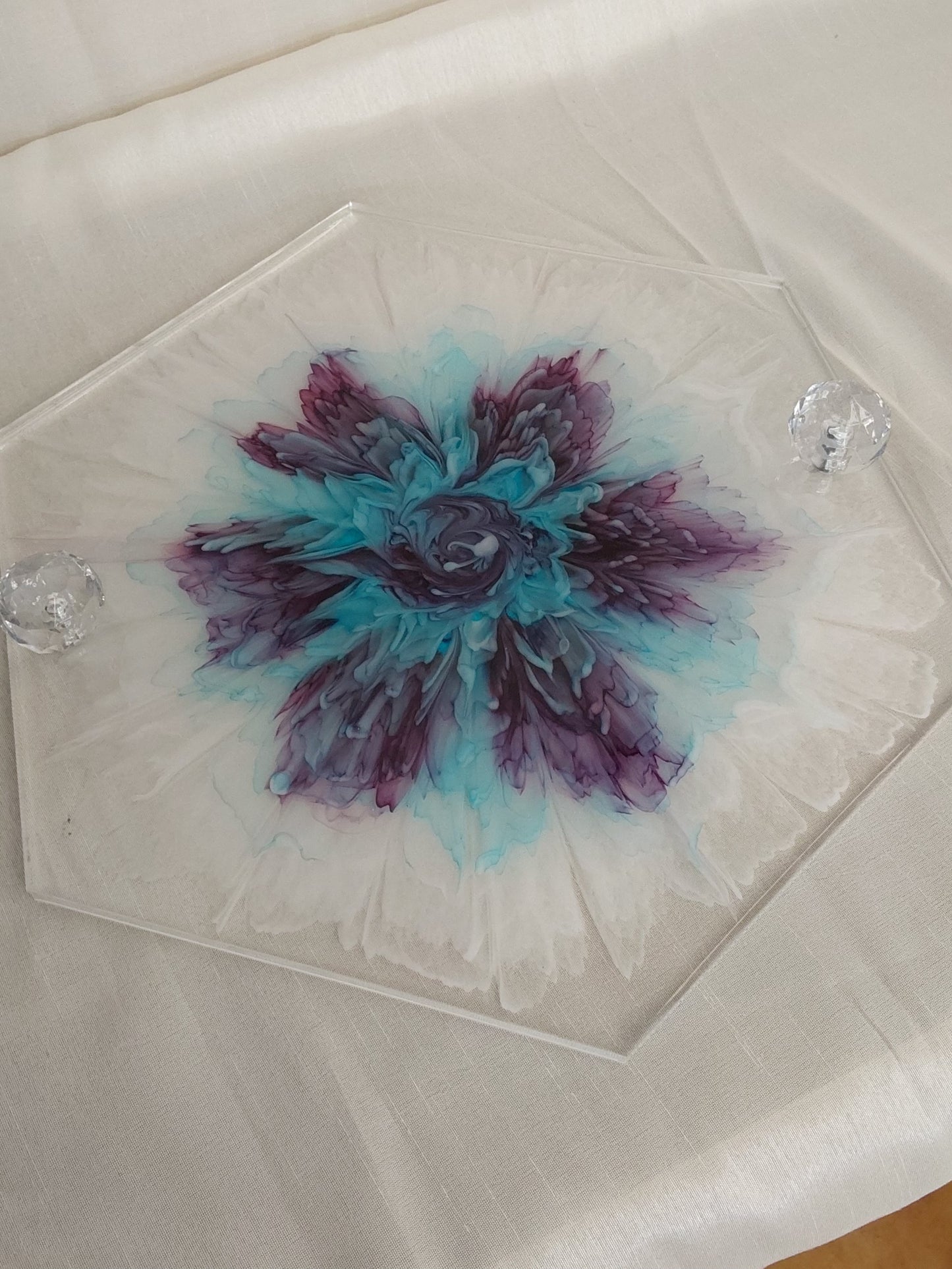Tablett Hexagon Blüte und Griffe