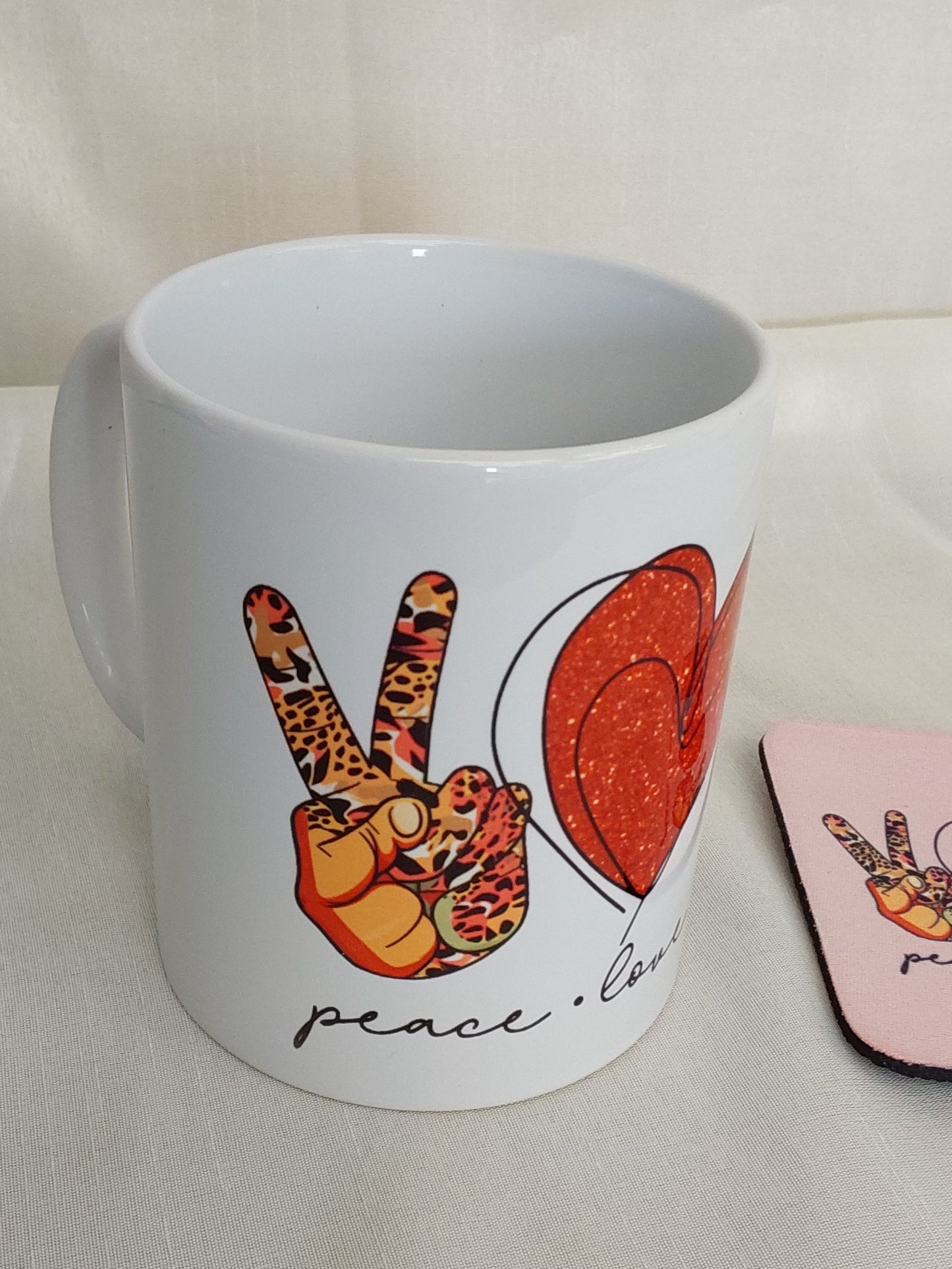 Tasse Peace Love Coffee