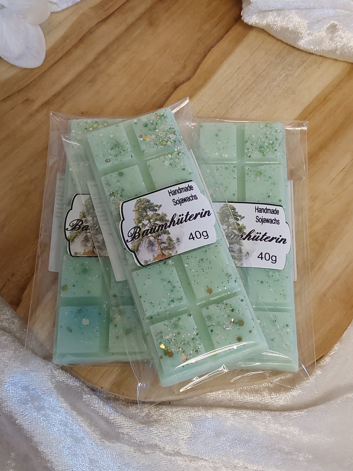 Baumhüterin 2 Varianten