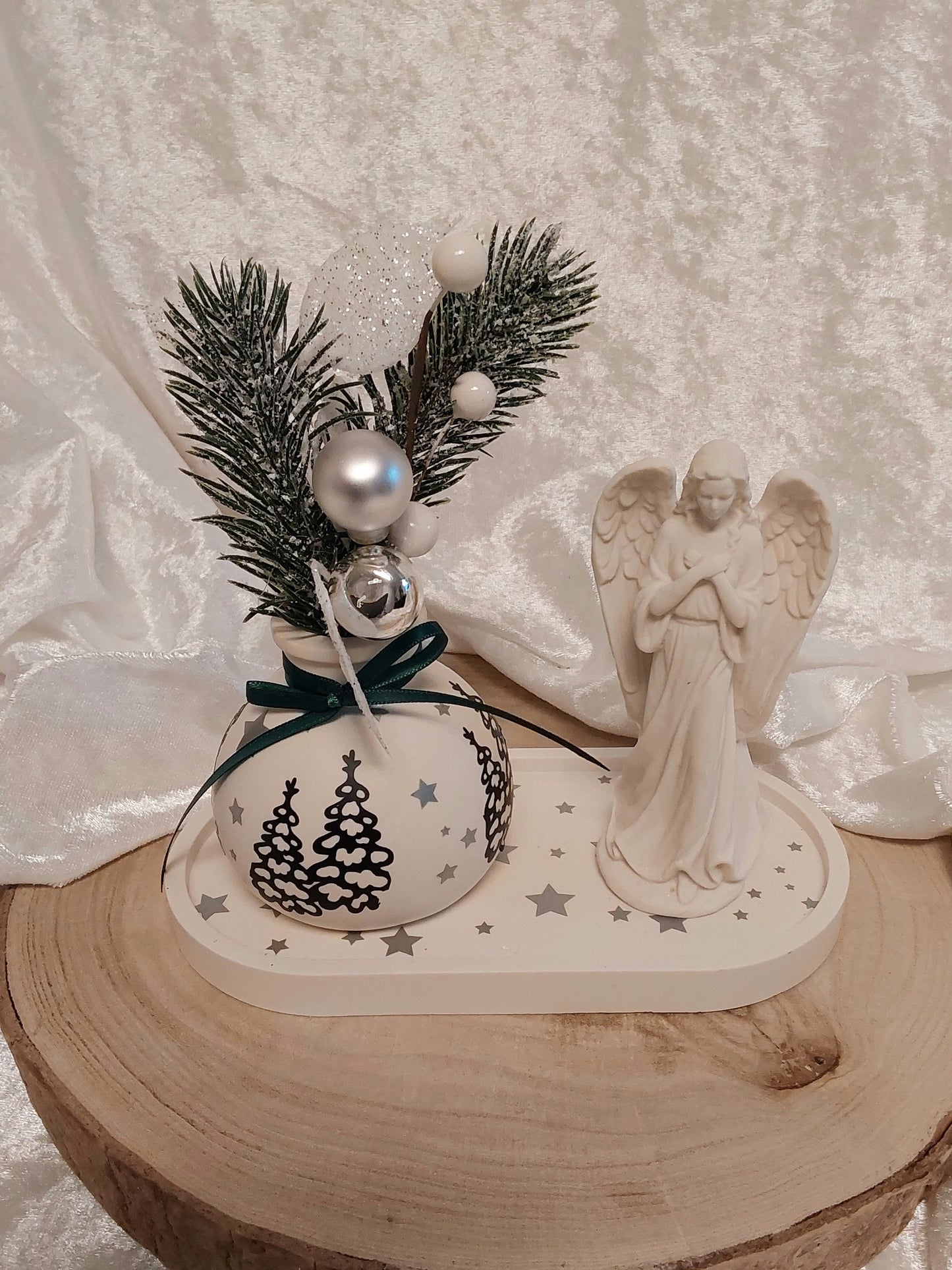 Weihnachtstablett mit Vase und Engel