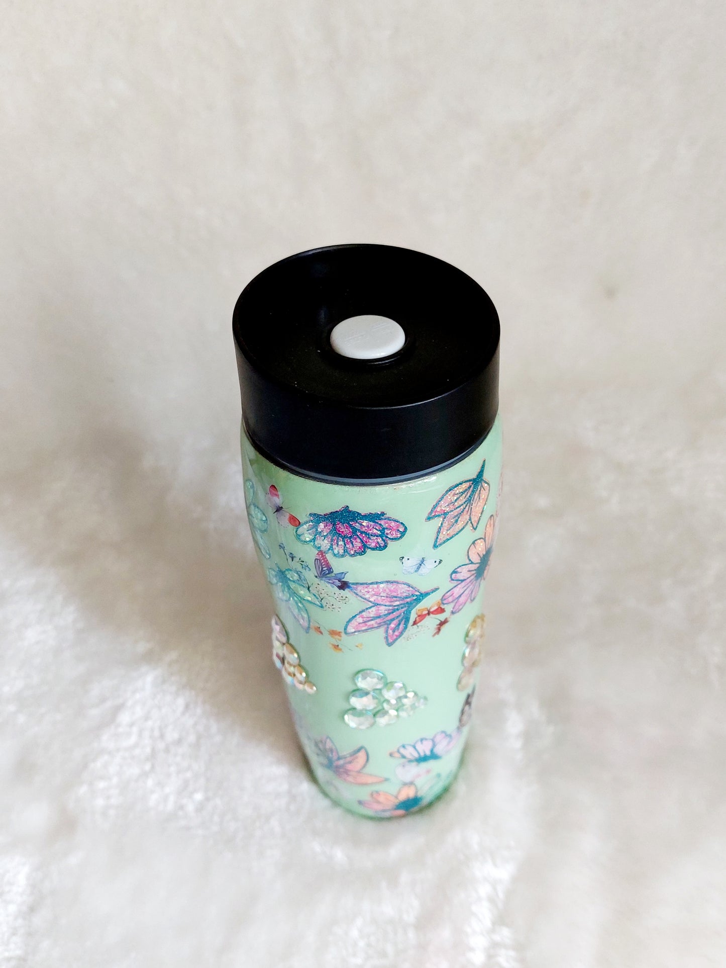Tumbler Blumen Grün Strasssteine