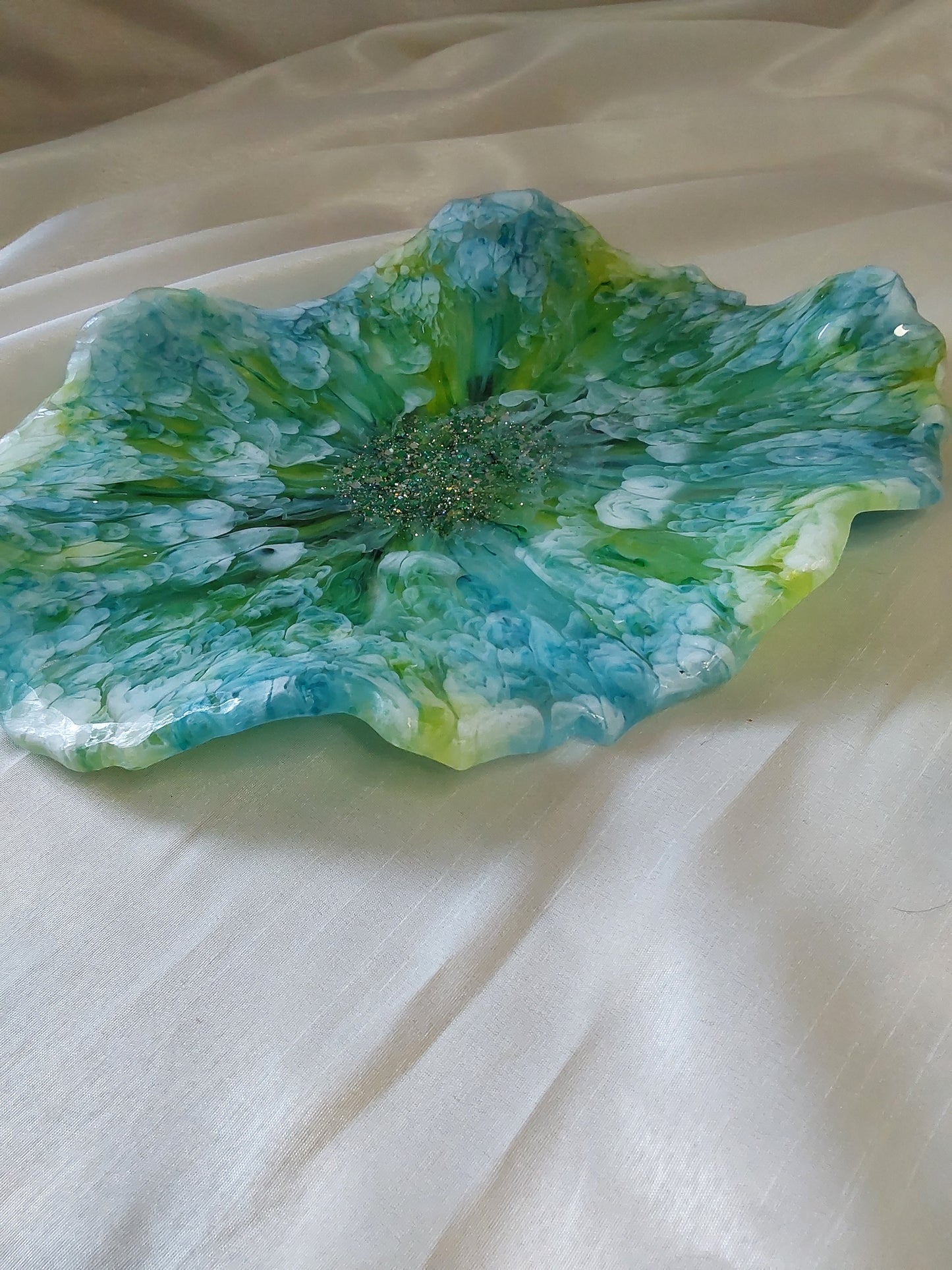 Resin Schale Dali Effekt