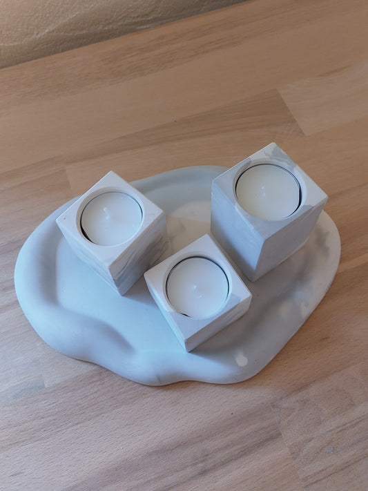 3er Teelichter und Tablett Weiß/Grau