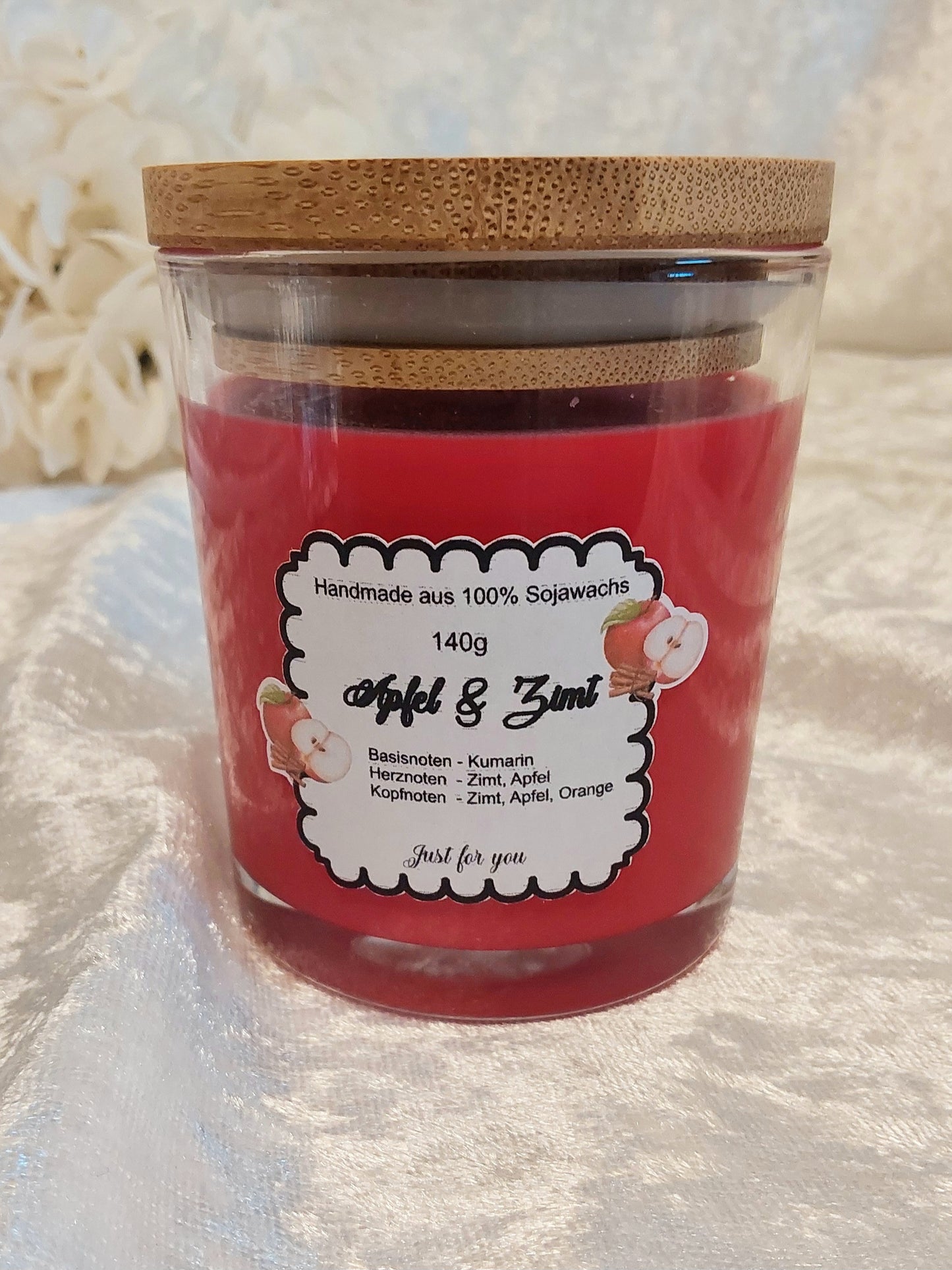 Duftkerze im Glas, Apfel & Zimt 140g