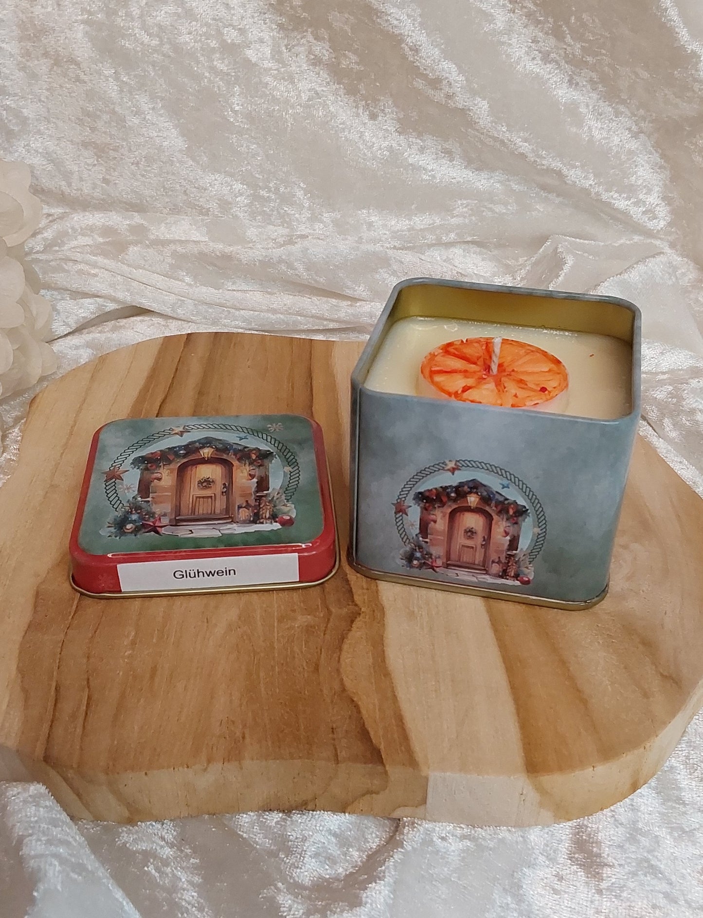 Weihnachtsdose mit verschiedenen Weihnachtsdüften