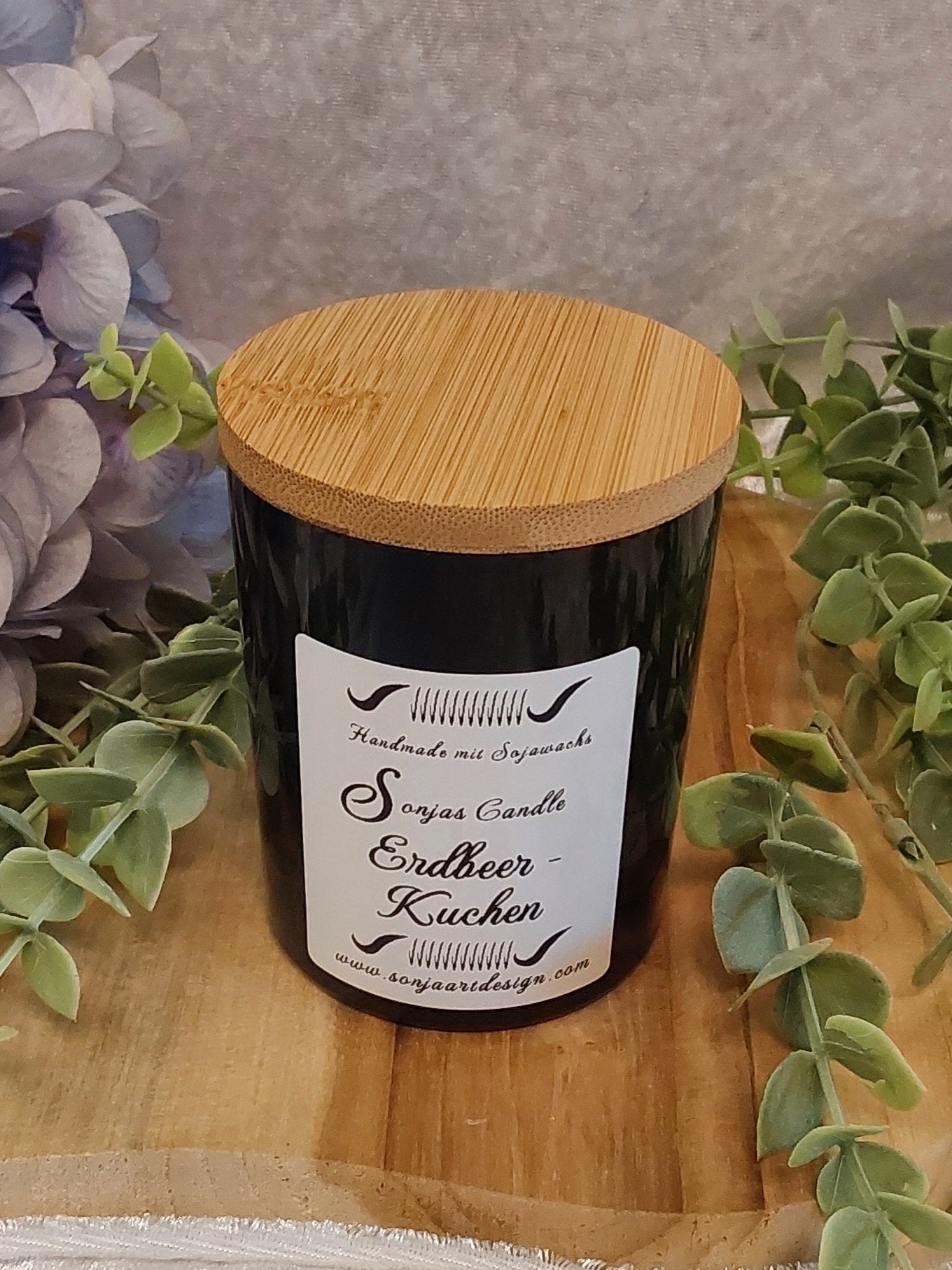 Erdbeer-Kuchen Duftkerze