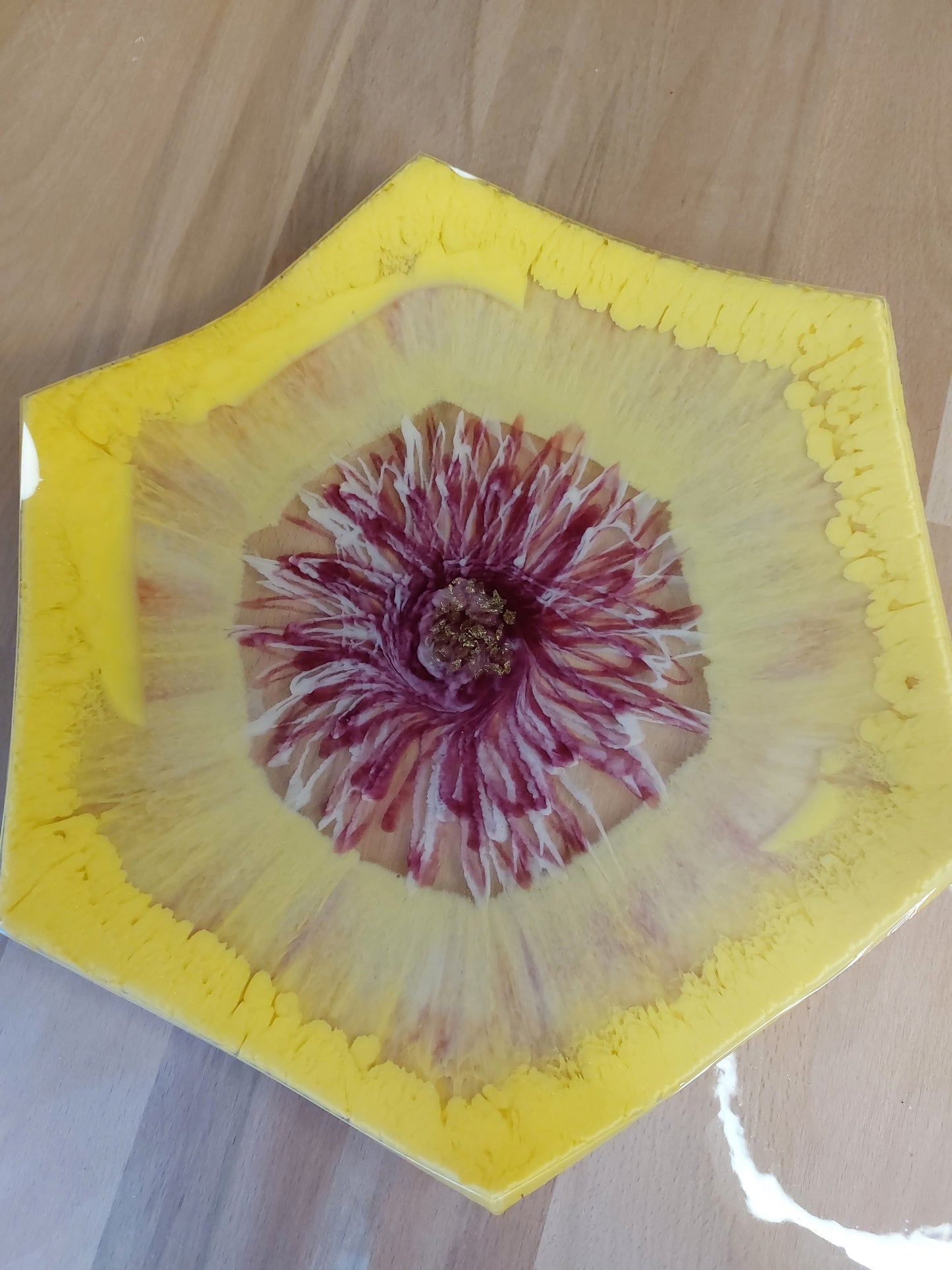 Resin Schale Hexagon