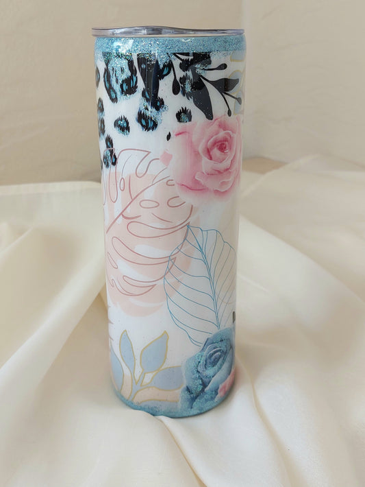Tumbler mit Strohhalm