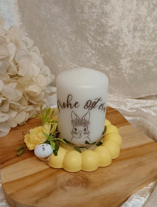 Oster-Kerze mit Kerzenteller