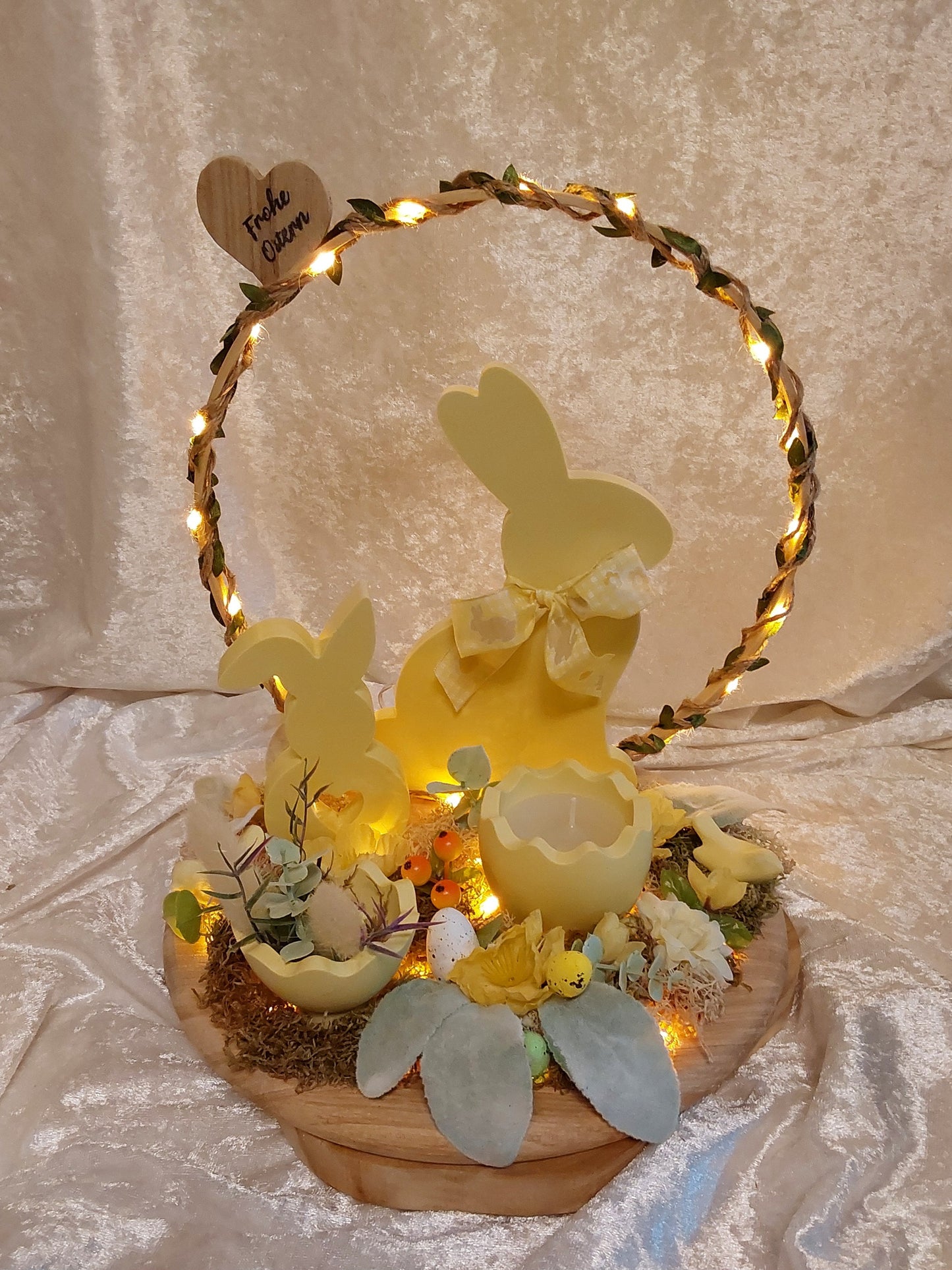 Oster-Deko mit Beleuchtung