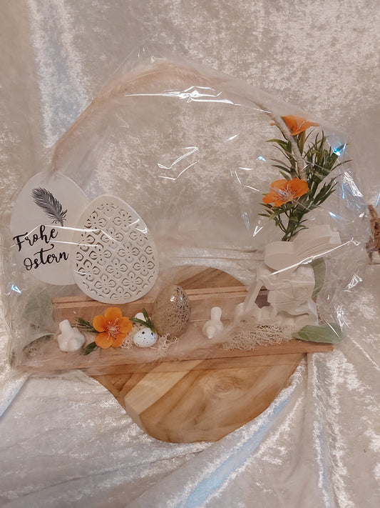 Oster-Deko auf Holz