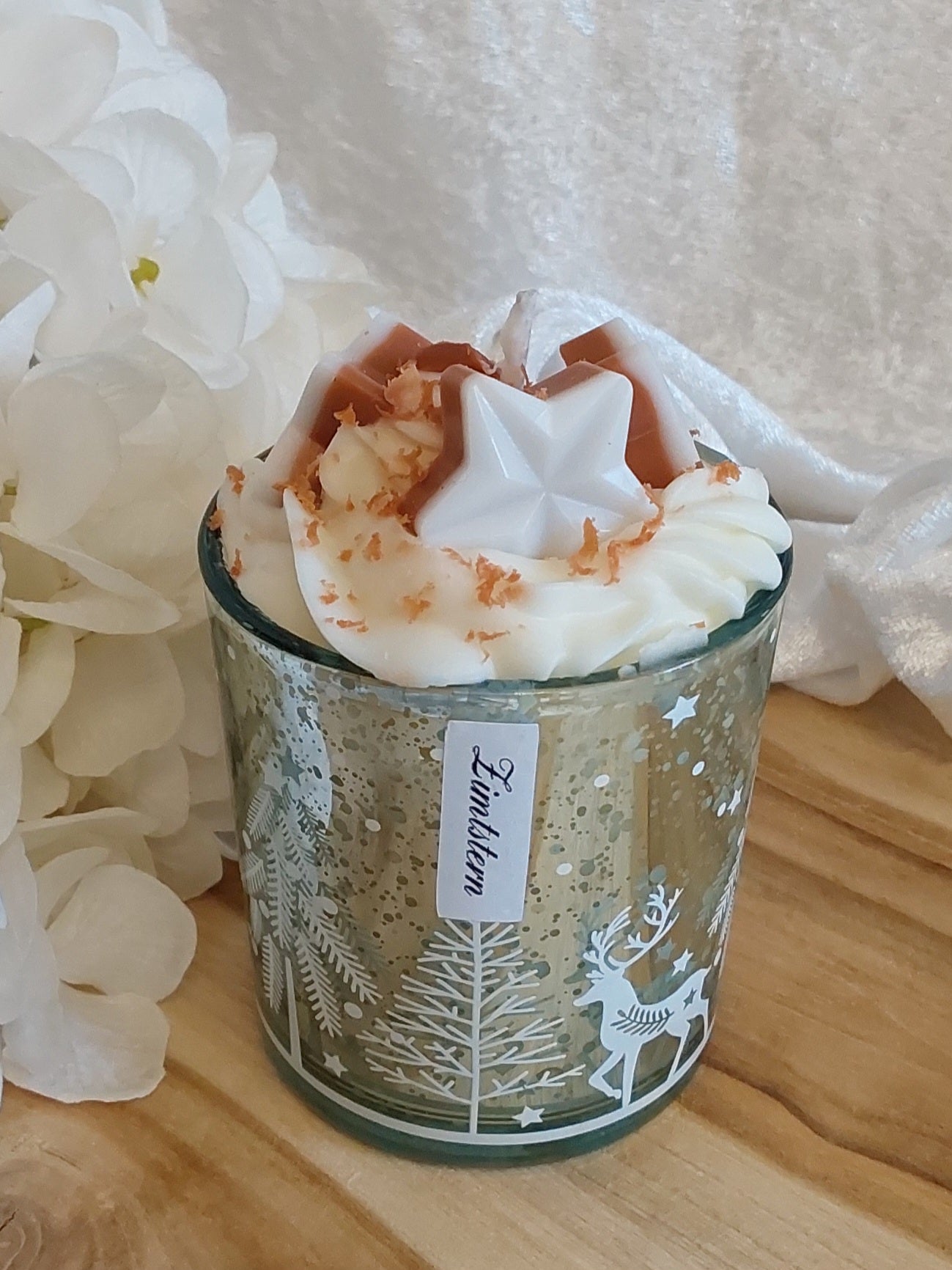 Weihnachtliche Gläser mit 3 verschiedenen Düften