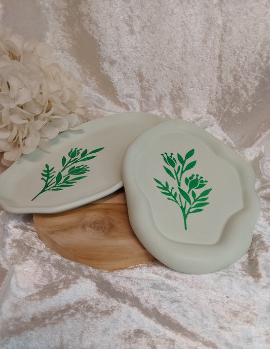 Wellenschalen oval mit Blattmuster