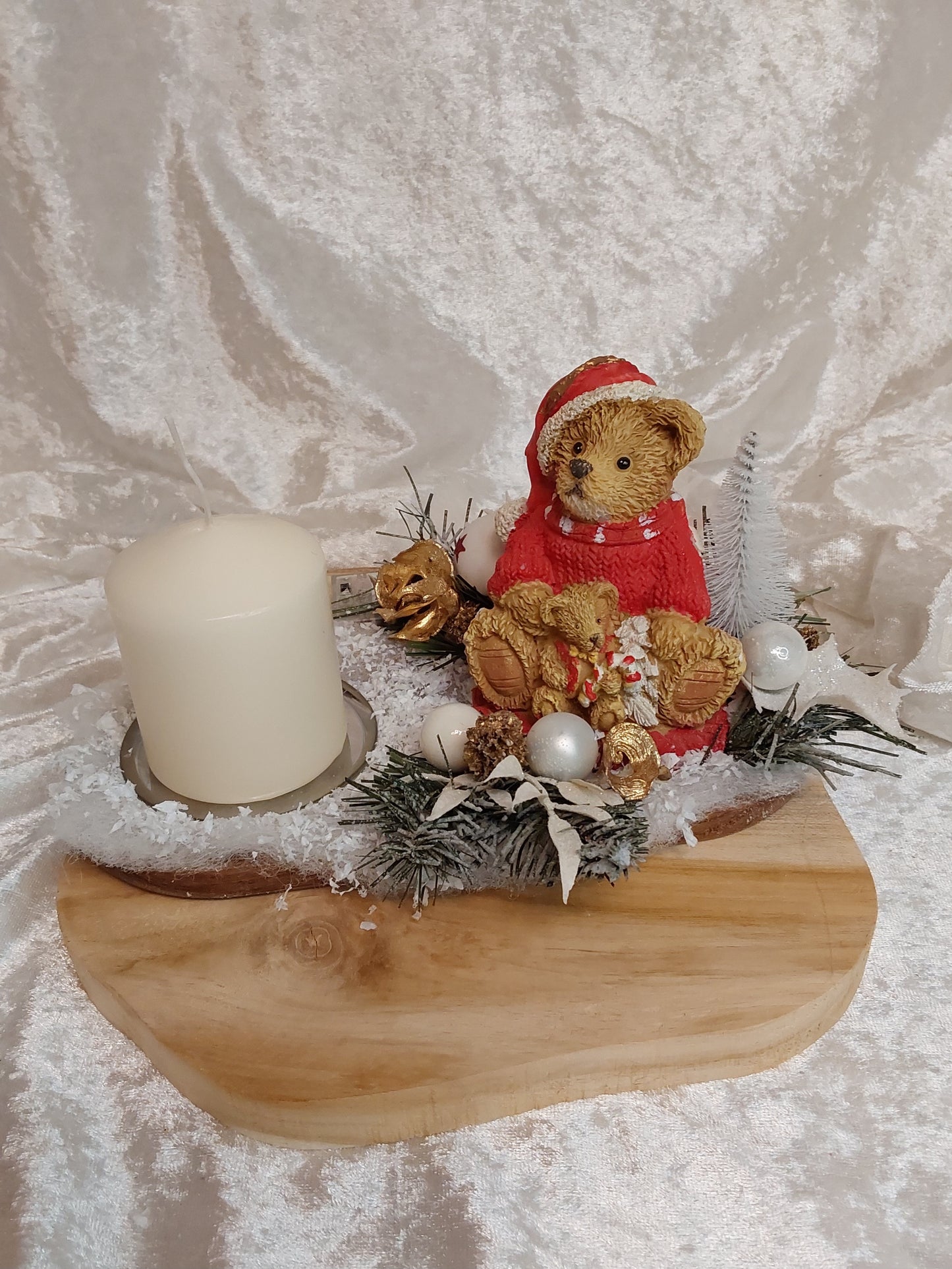 Kleines Weihnachtsgesteck für Bärchen-Liebhaber