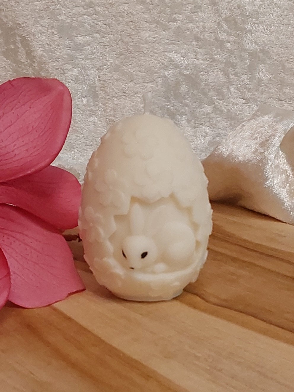 Osterei mit Häschen