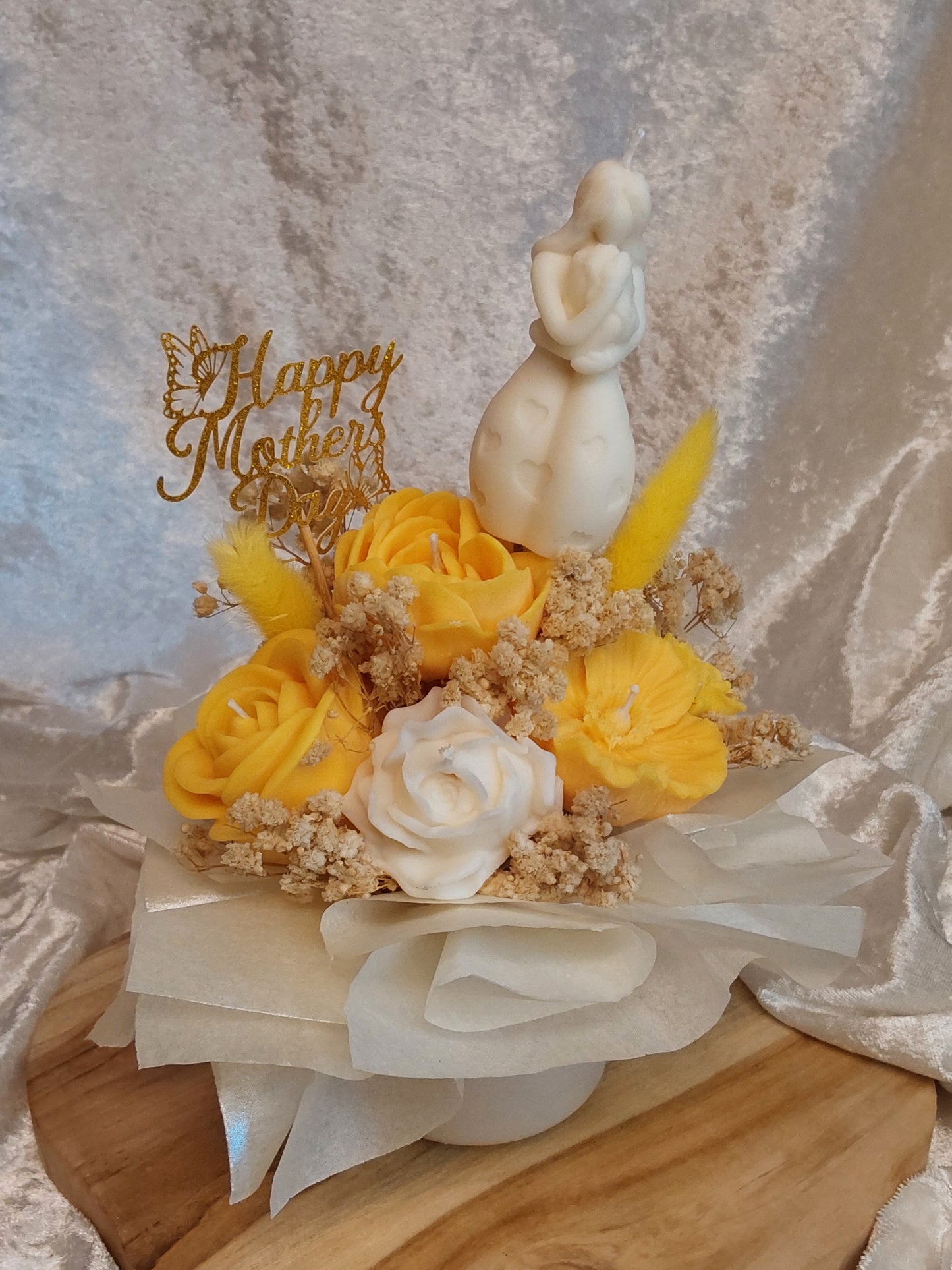 Blumenstrauß aus Kerzen zu Muttertag