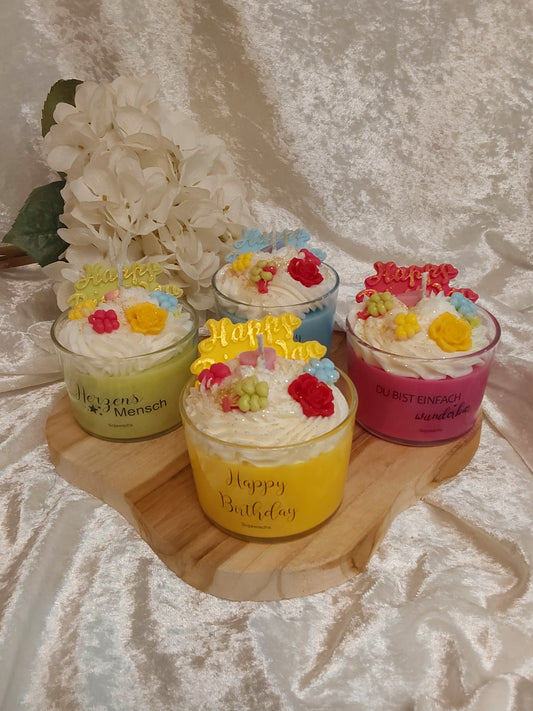 Happy Birthday in 4 Varianten