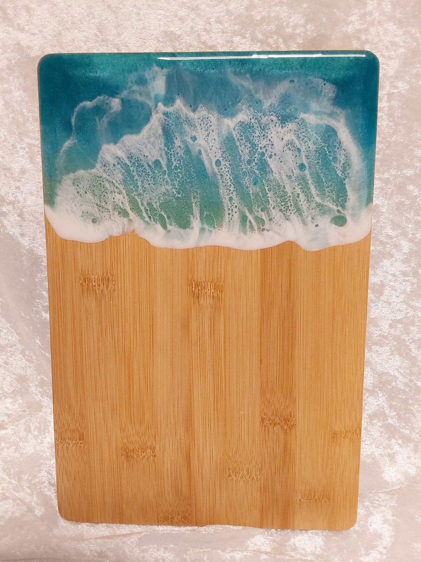 Frühstückbrett mit Resin Design