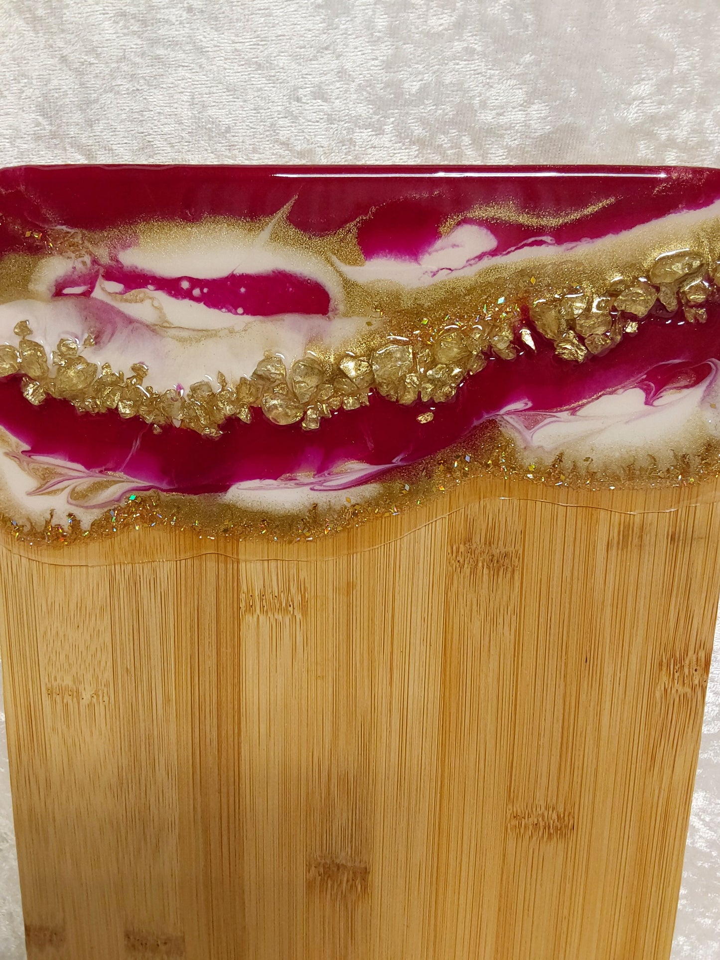 Frühstückbrett mit Resin Design