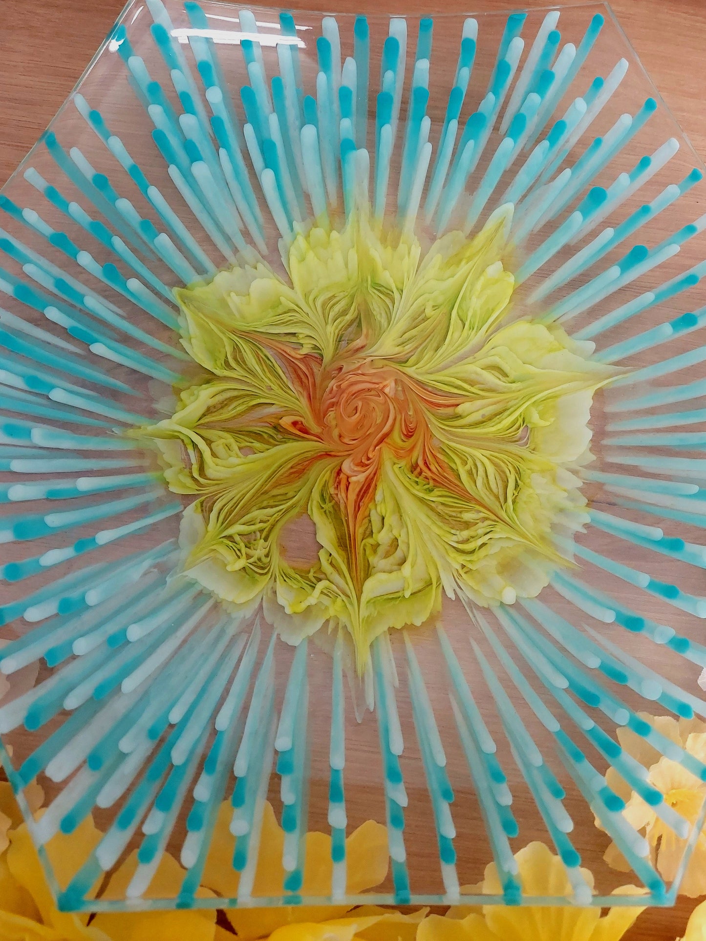Resin Schale in Hexagon Form